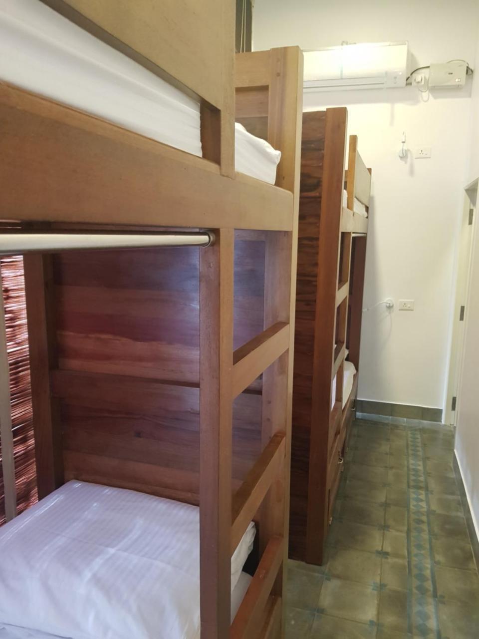 Micasa Hostels 蓬蒂切里 外观 照片